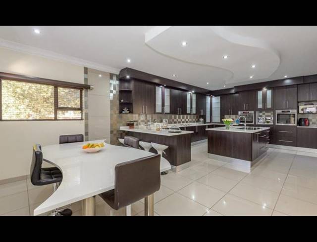 5 BEDROOM HOUSE FOR SALE IN MEYERSDAL NATURE ESTATE